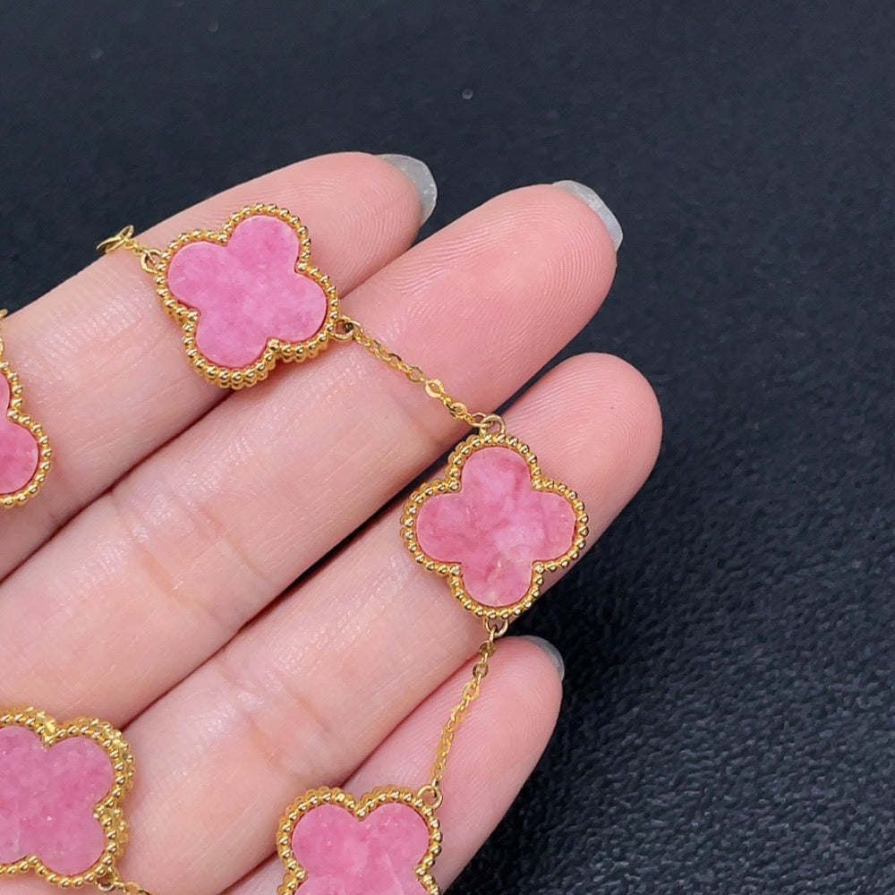 Rose Quartz Inlaid Bracelet, 18k Gold Chain, 5 Inlaid Bodies Suspected to be Gold-Plated, Contains Other Mineral Components, Visible Organic Matter