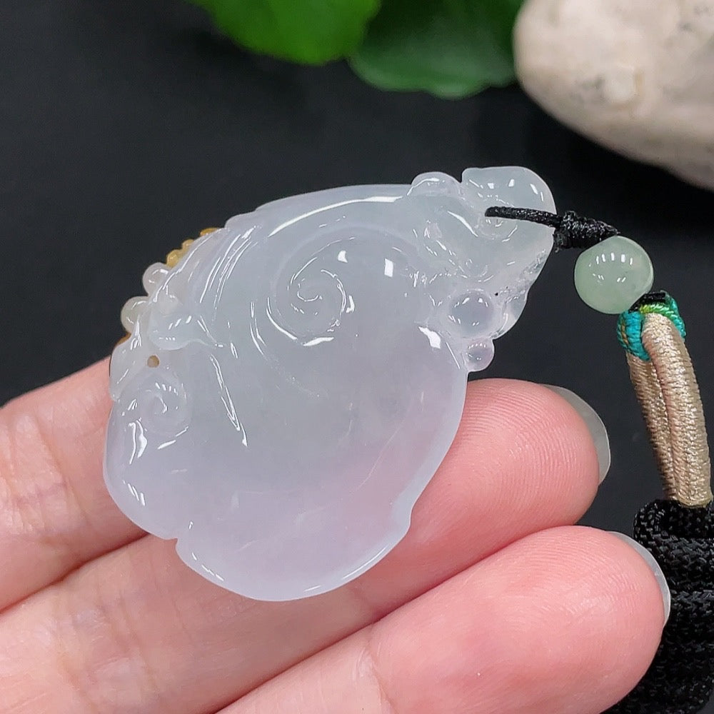 Jadeite Ruyi Pendant Total weight approx. 16.3g (including rope weight) (Color origin undetermined) (Matching beads non-A)