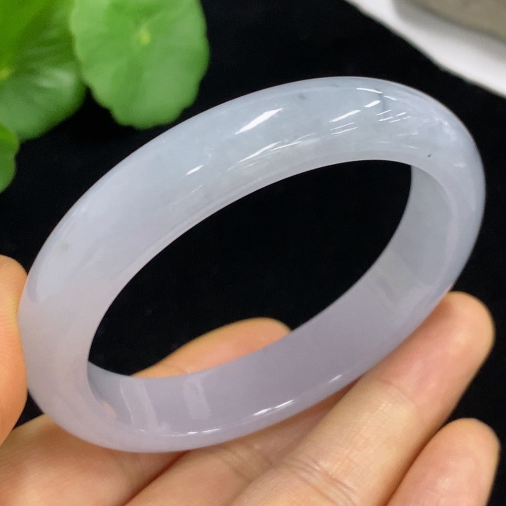 Jadeite Concubine Bracelet 53.9/46.3 Size Total Weight Approx. 43.64g