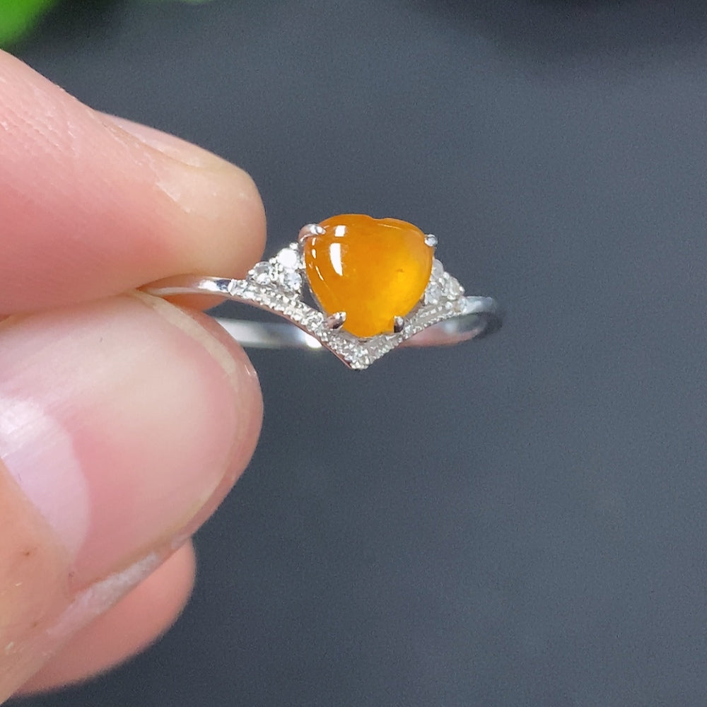 Jadeite Ring with 18K Gold Size 16 Total Weight Approx. 1g (with Diamond Accents)
