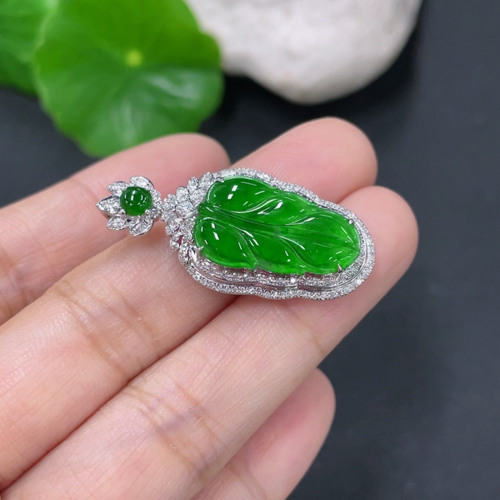 Jadeite Leaf Pendant with 18k Gold and Diamond Accents, Total Weight Approx. 3.66g
