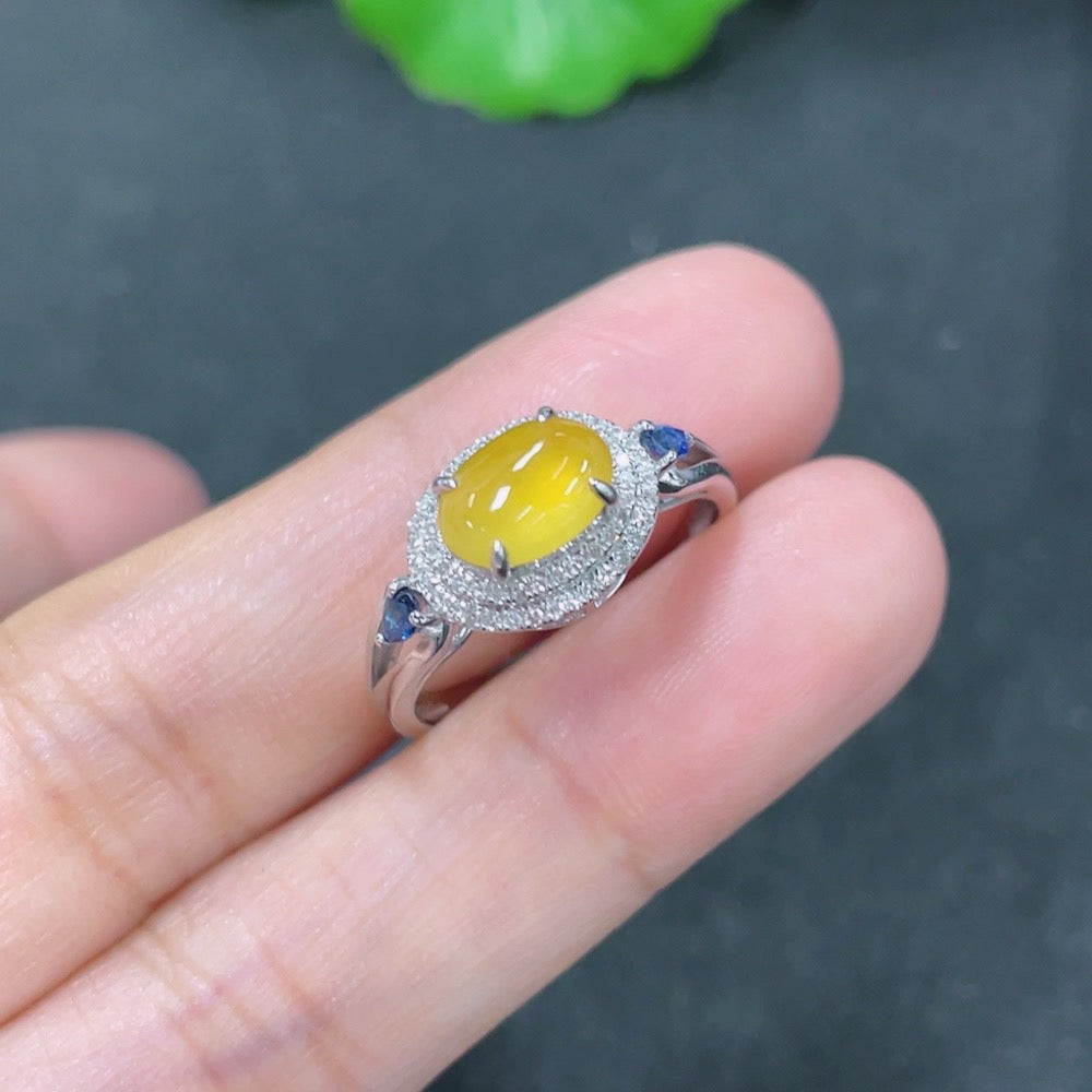 HKHQ jadeite inlaid ring with 18k gold and colorless diamonds, size 13, showcasing intricate craftsmanship and elegant design.