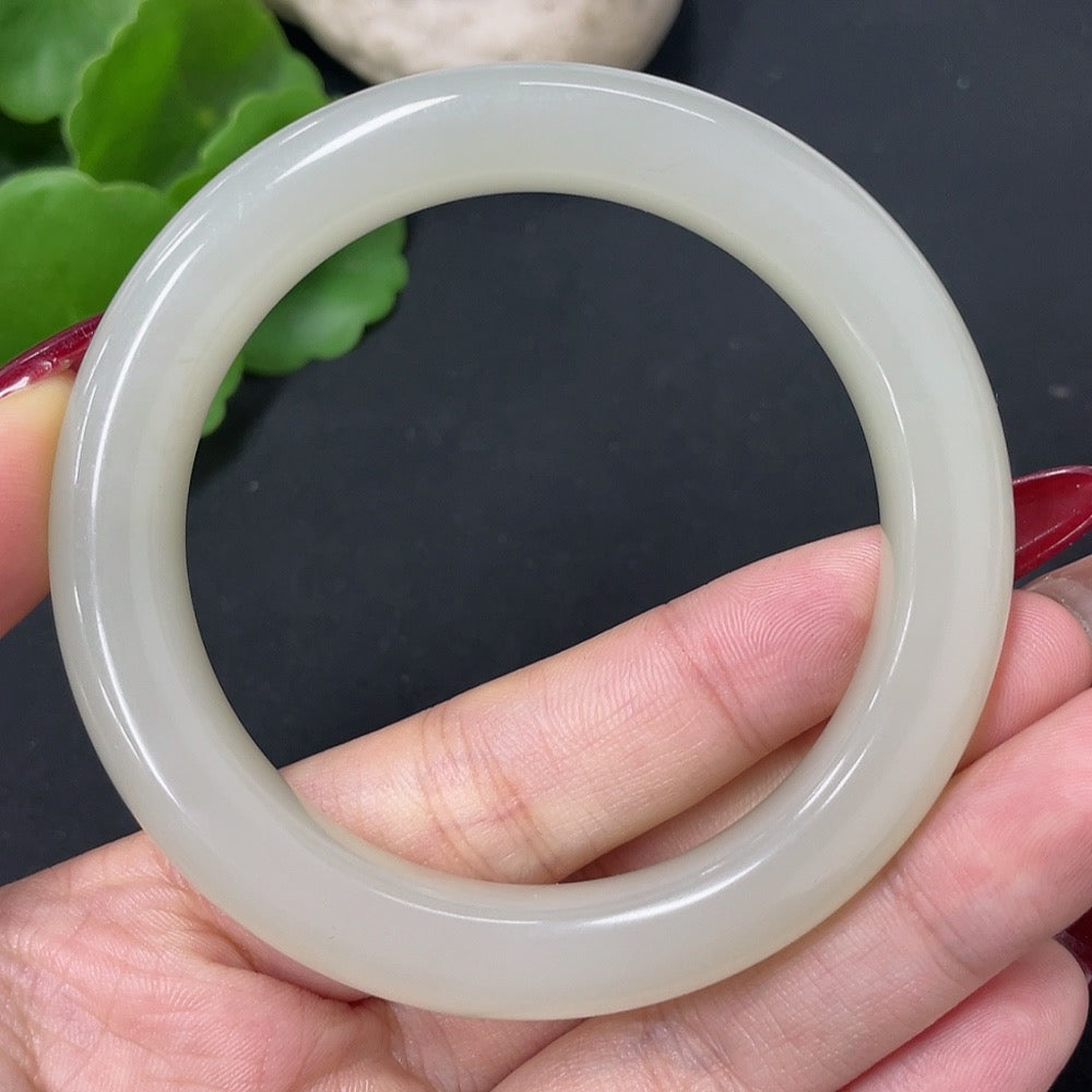 Hetian Jade Round Bracelet Size 55 Total Weight Approx. 52.3g
