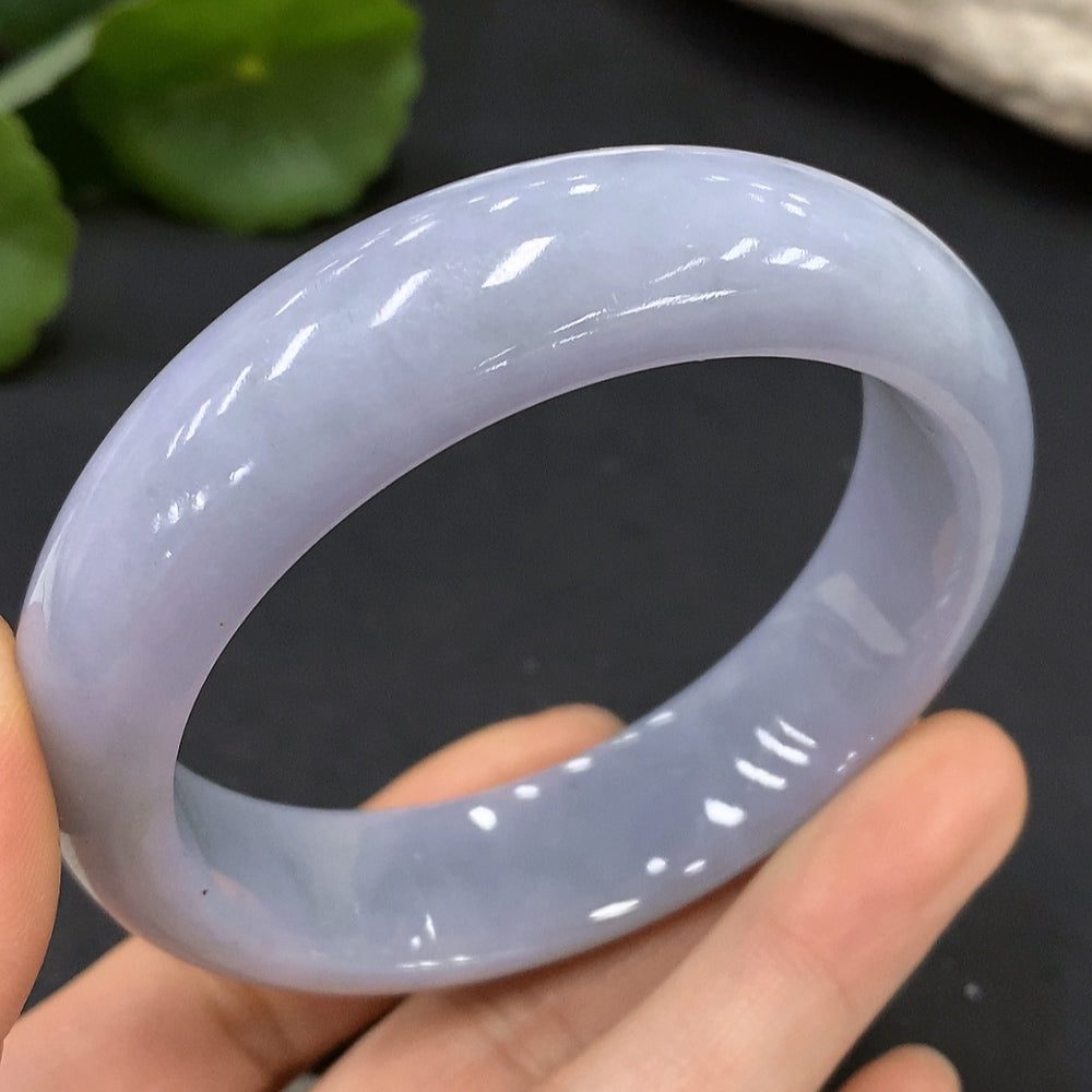 Jadeite Round Bangle, Size 57.2, Total Weight 75.452g