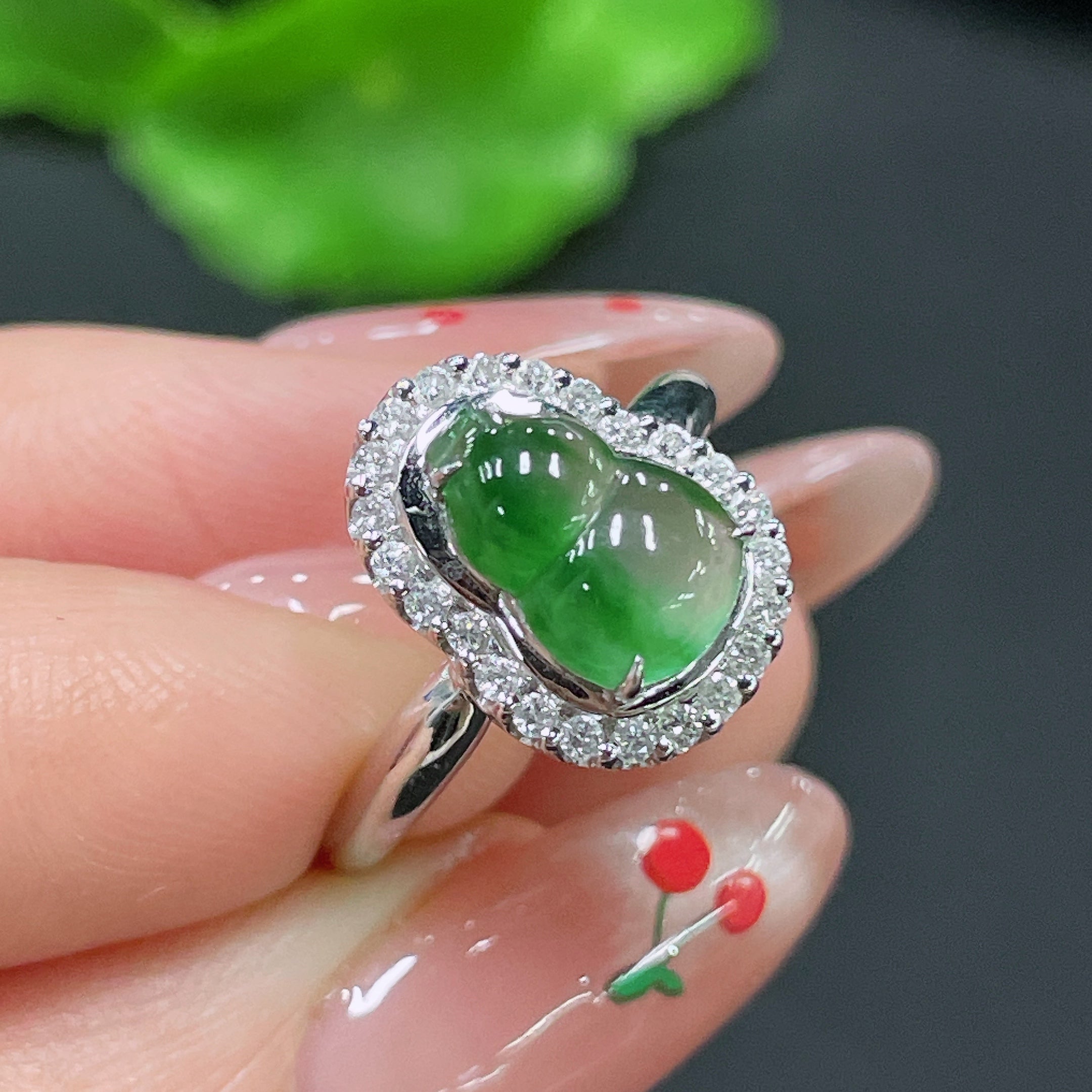 Jadeite Ring 18k Gold Setting with Diamond, Total Weight Approx. 2.15g, Size 13