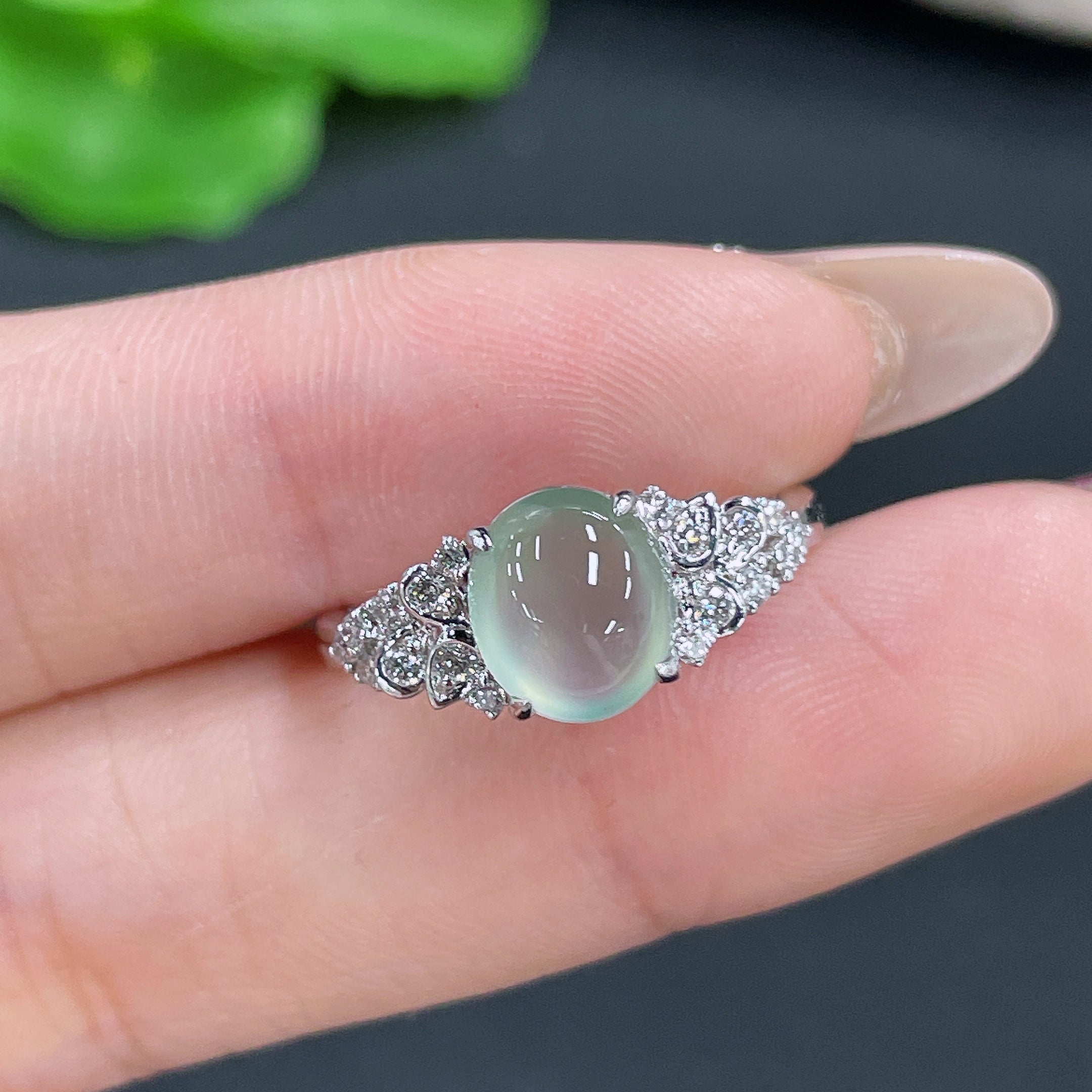Jadeite Ring 18k Gold Setting with Diamond, Total Weight Approx. 2.86g, Size 14