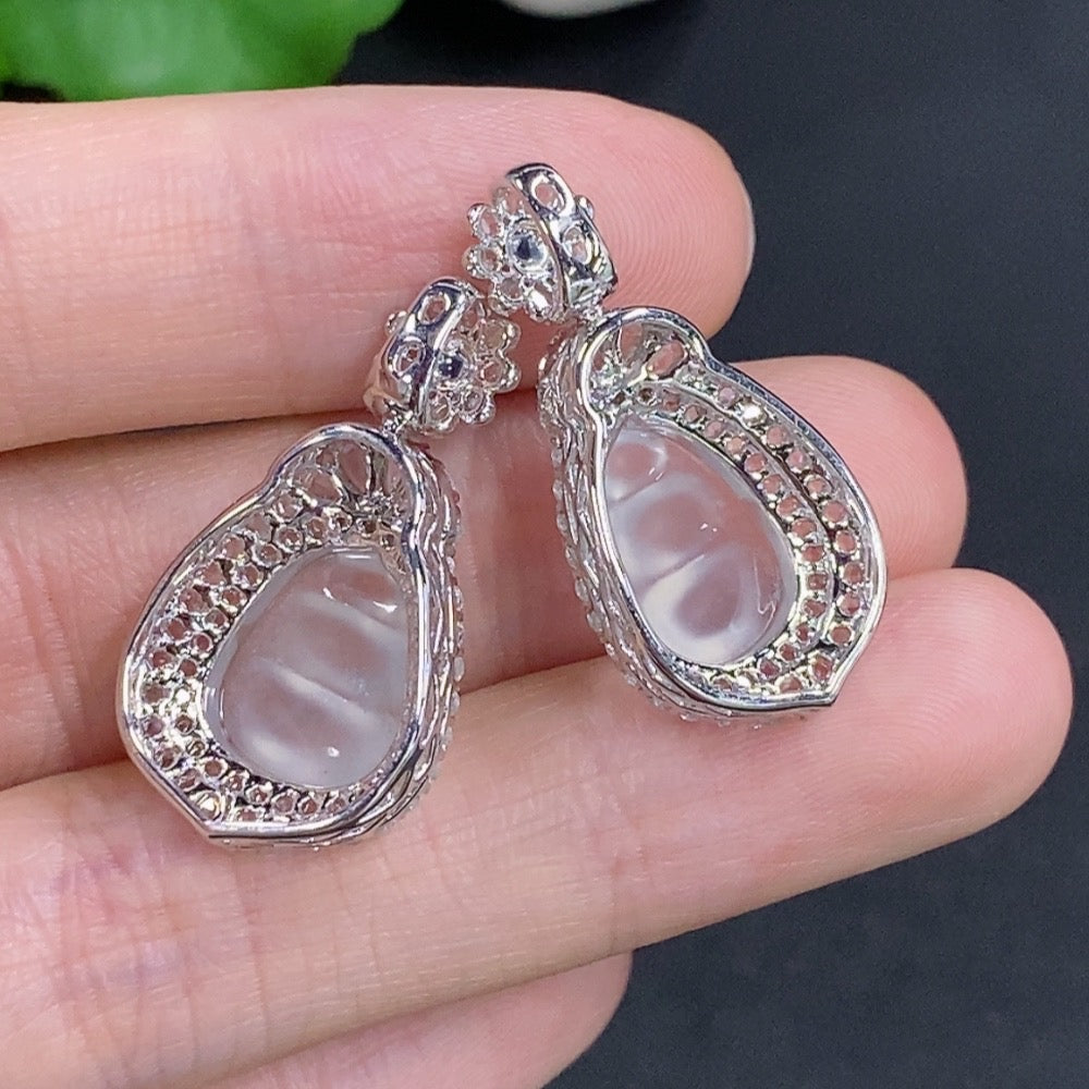 Jadeite Lucky Bean Pendant Lot in 18K Gold with Diamond Accents