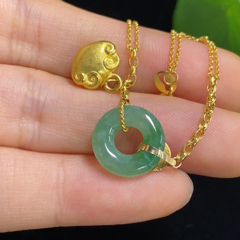 Jadeite Donut Pendant Marked Red AU99% with 18K Gold Total Weight Approx. 2.53g (Including Chain)