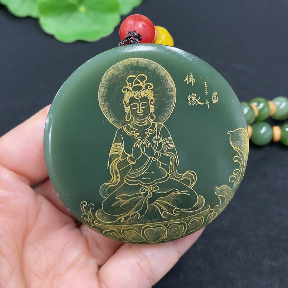 HKHQ Hetian Jade Avalokitesvara pendant with matching beads, weighs 157.4g including chain, featuring intricate jade craftsmanship.