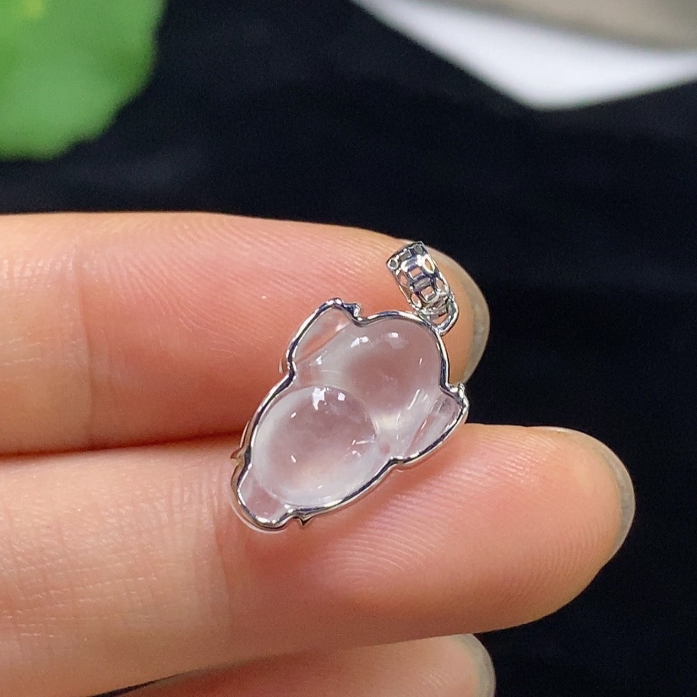 Jadeite Three-Legged Golden Toad Inlaid Pendant 18k Total Weight Approx. 1.53g