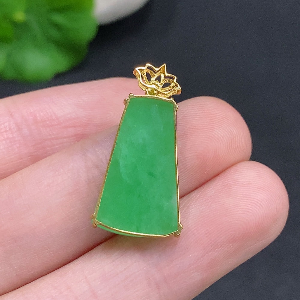 Jadeite Plain Pendant Necklace 18K Gold Total Weight Approx.1.9g