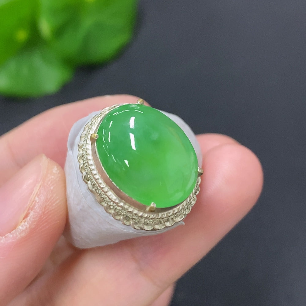 Jadeite cabochon, non-gold inlaid, total weight approx. 25.8g