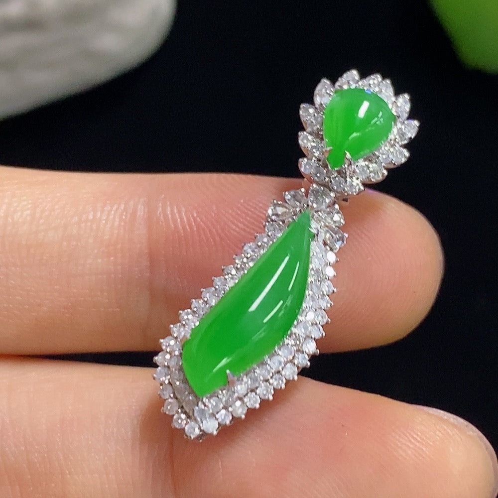 Jadeite Pendant with 18k Gold and Diamond Accents