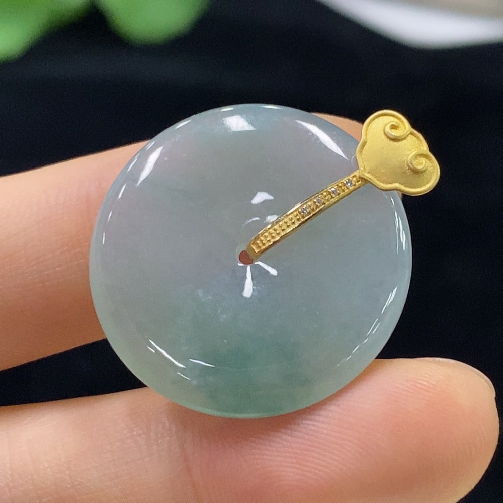 Jadeite Safety Buckle Pendant 18k Total Weight Approx. 5.9g