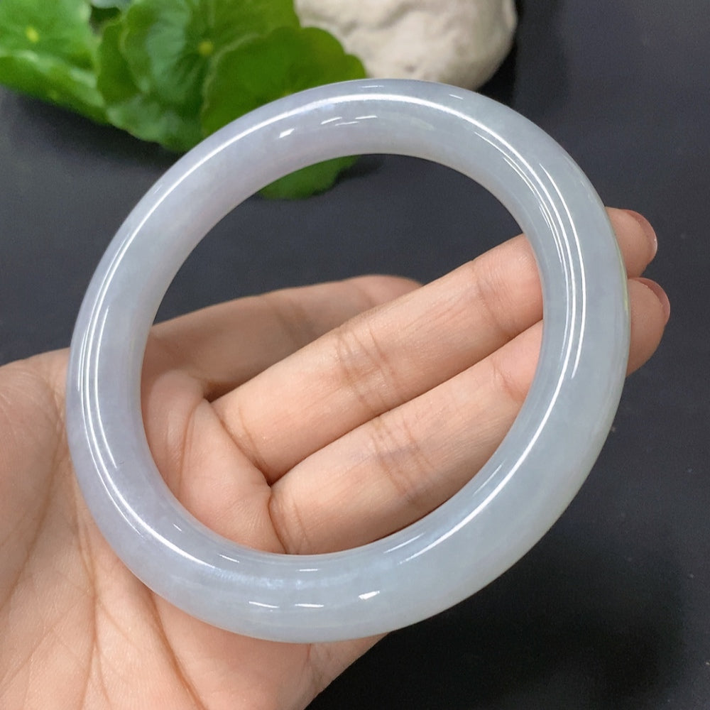 JadeiteRound Bangle 59.3 Circumference | Huiliu Certified