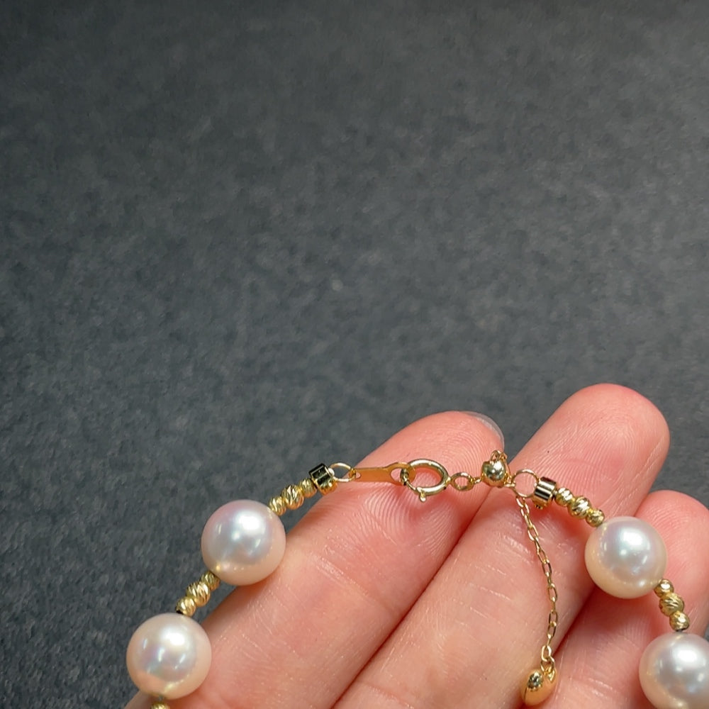Seawater Pearl Bracelet, Color Origin Undetermined, Marked in Red Not Gold, Rest 18K, String Not Detected, Total Weight Approx. 8.88g, Size About 8.3mm