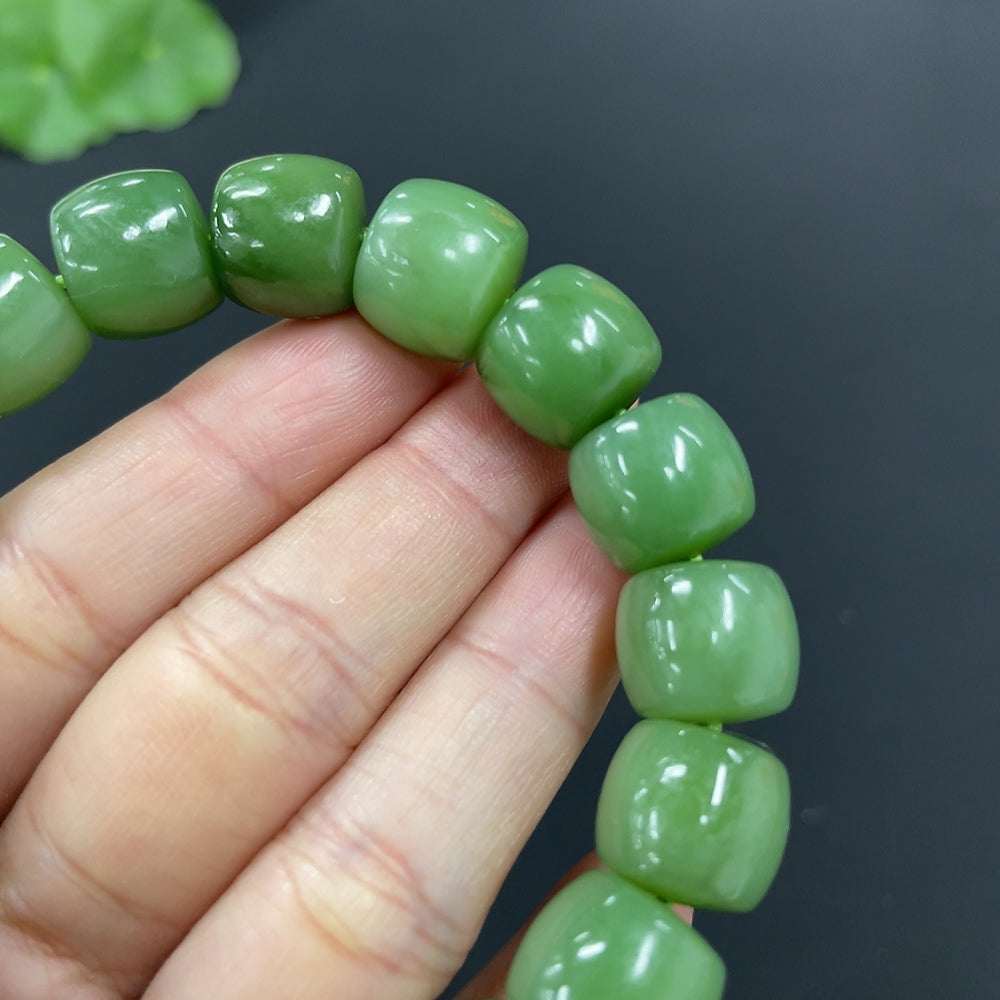 Hetian Jade Jasper Bracelet, approx. 11.8mm beads, total weight approx. 52.2g