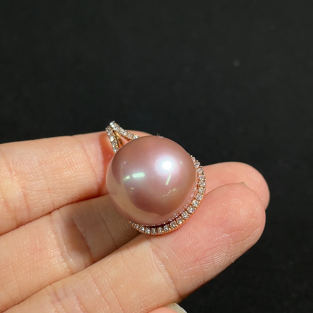 18k gold pearl pendant necklace with diamond accents, 15.7mm size, HKHQ jewelry showcasing elegant design and craftsmanship.