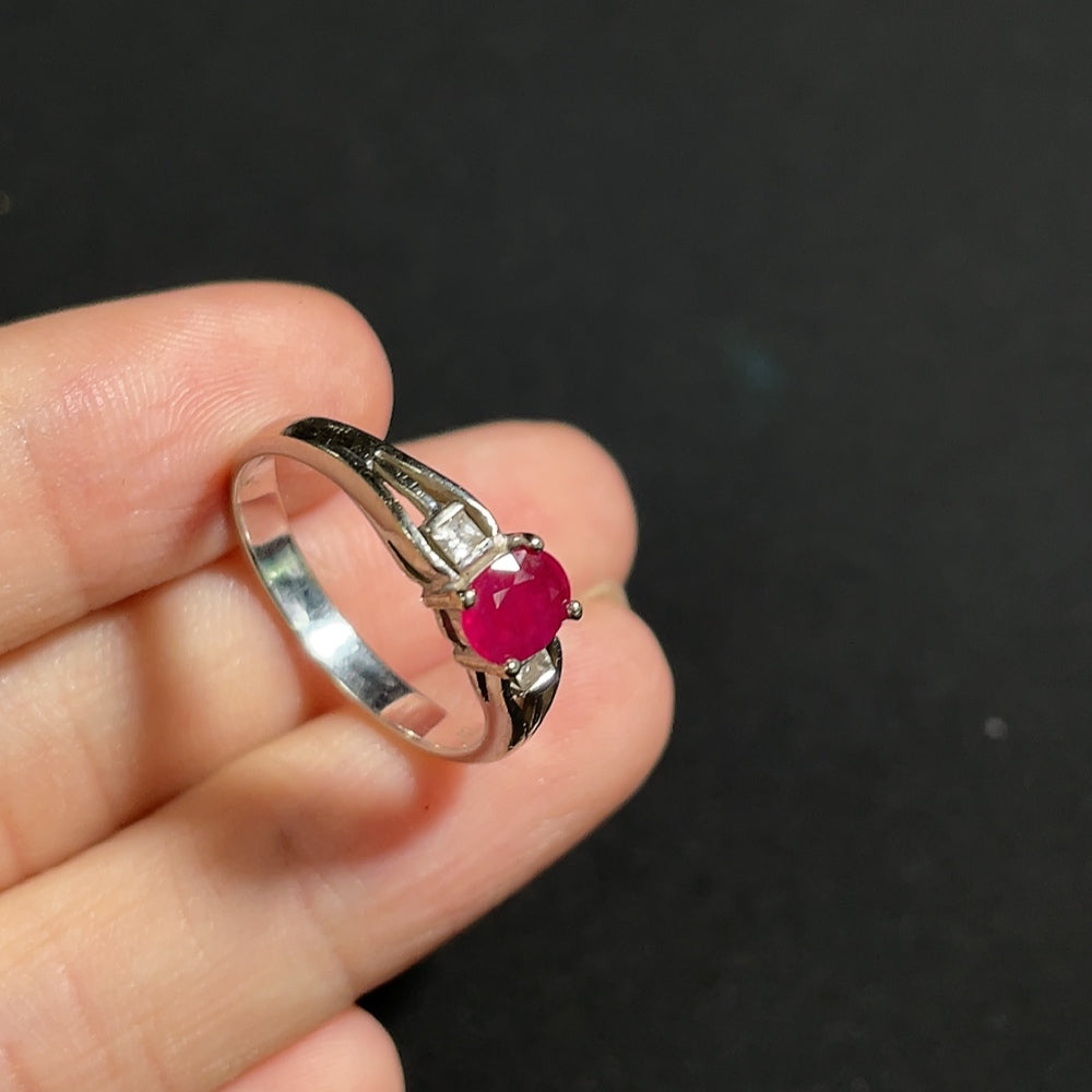 14k gold ruby ring by HKHQ, non-diamond, size 13, with a sleek design and approximately 2.49g total weight.