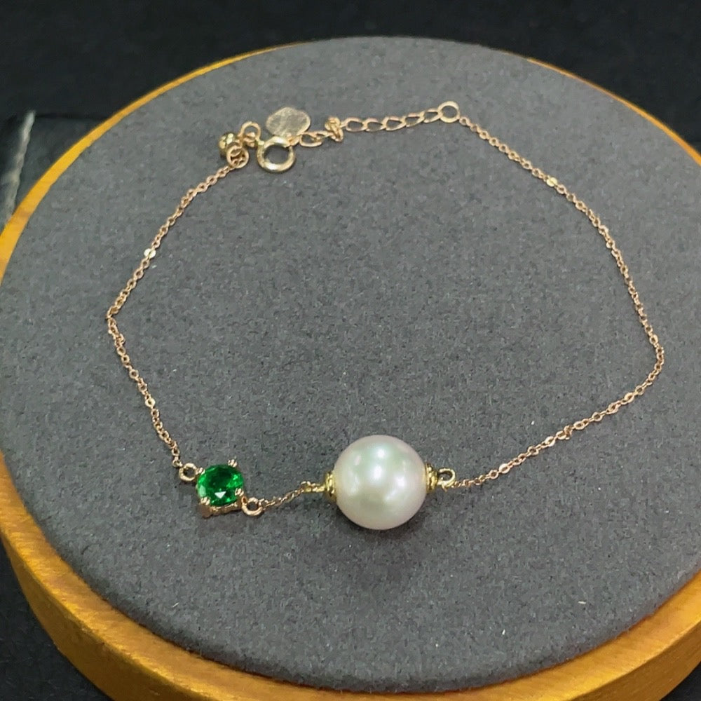 Seawater Pearl Bracelet 18k Gold Non-Natural Accent Stones Considered