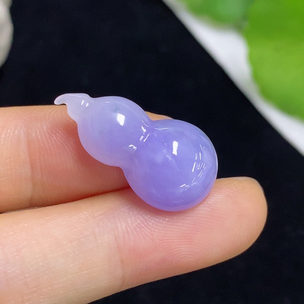 Jadeite Pendant Gourd Total Weight Approx. 3.26g