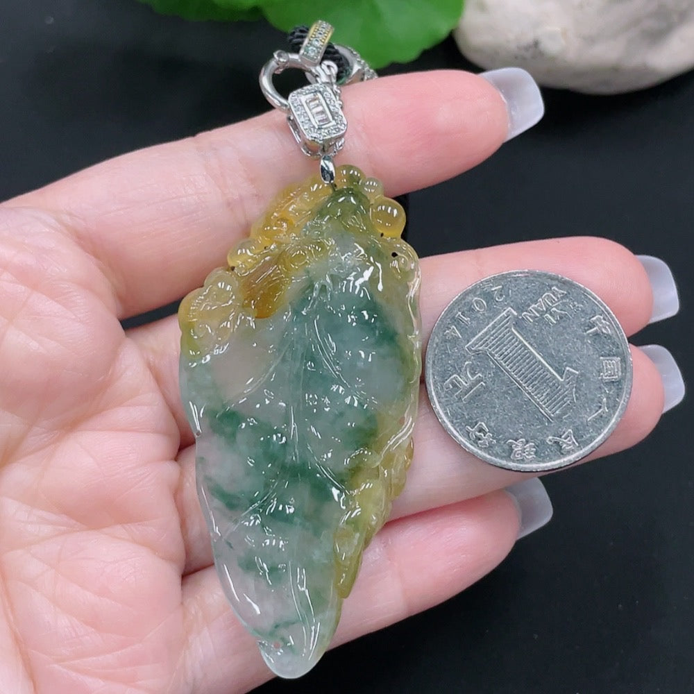 Jadeite Show-Stopping Pendant