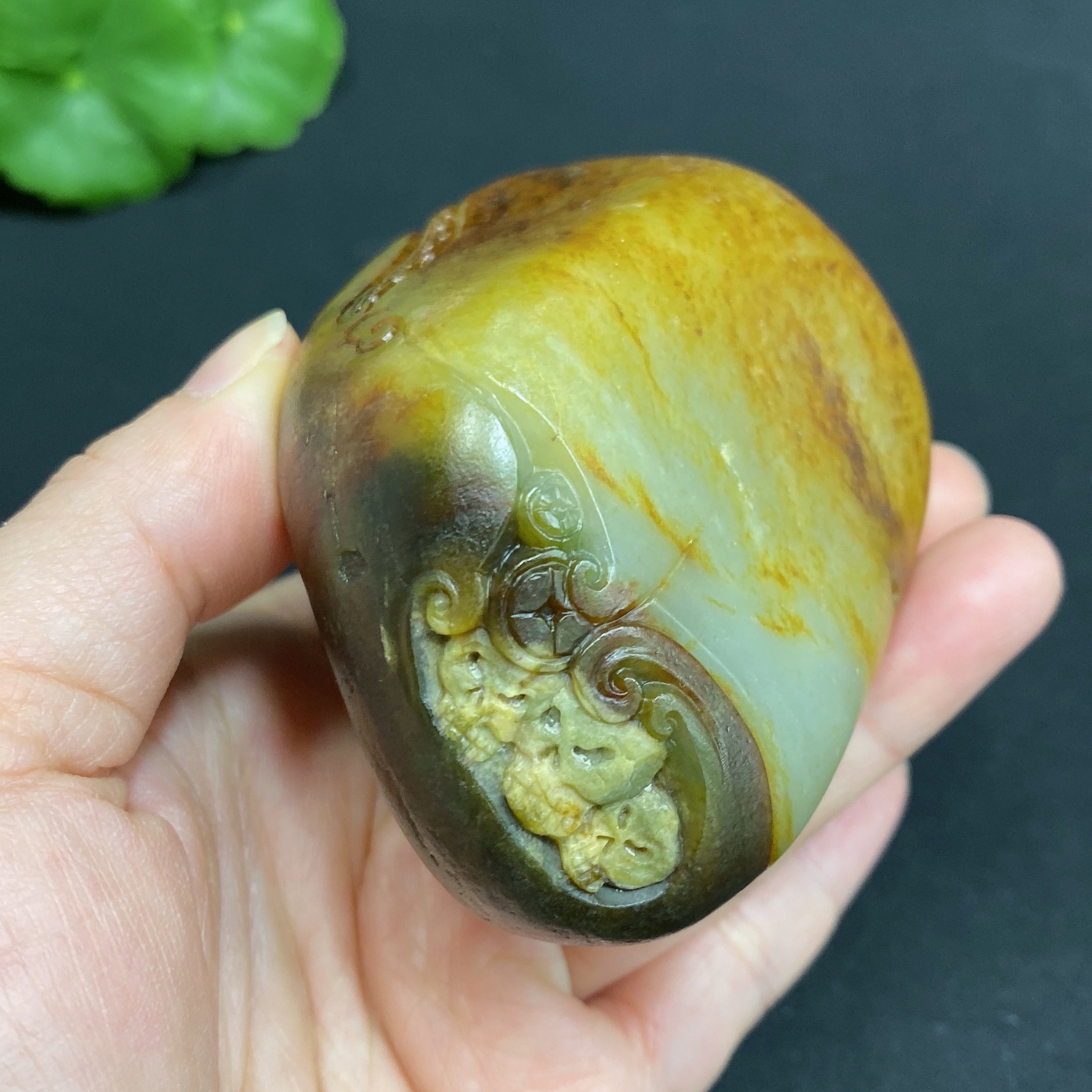Hetian Jade Handheld Carving - Zhong Kui - Total Weight Approx. 267.6g - Contains Other Mineral Components - Undetermined Skin Color Origin