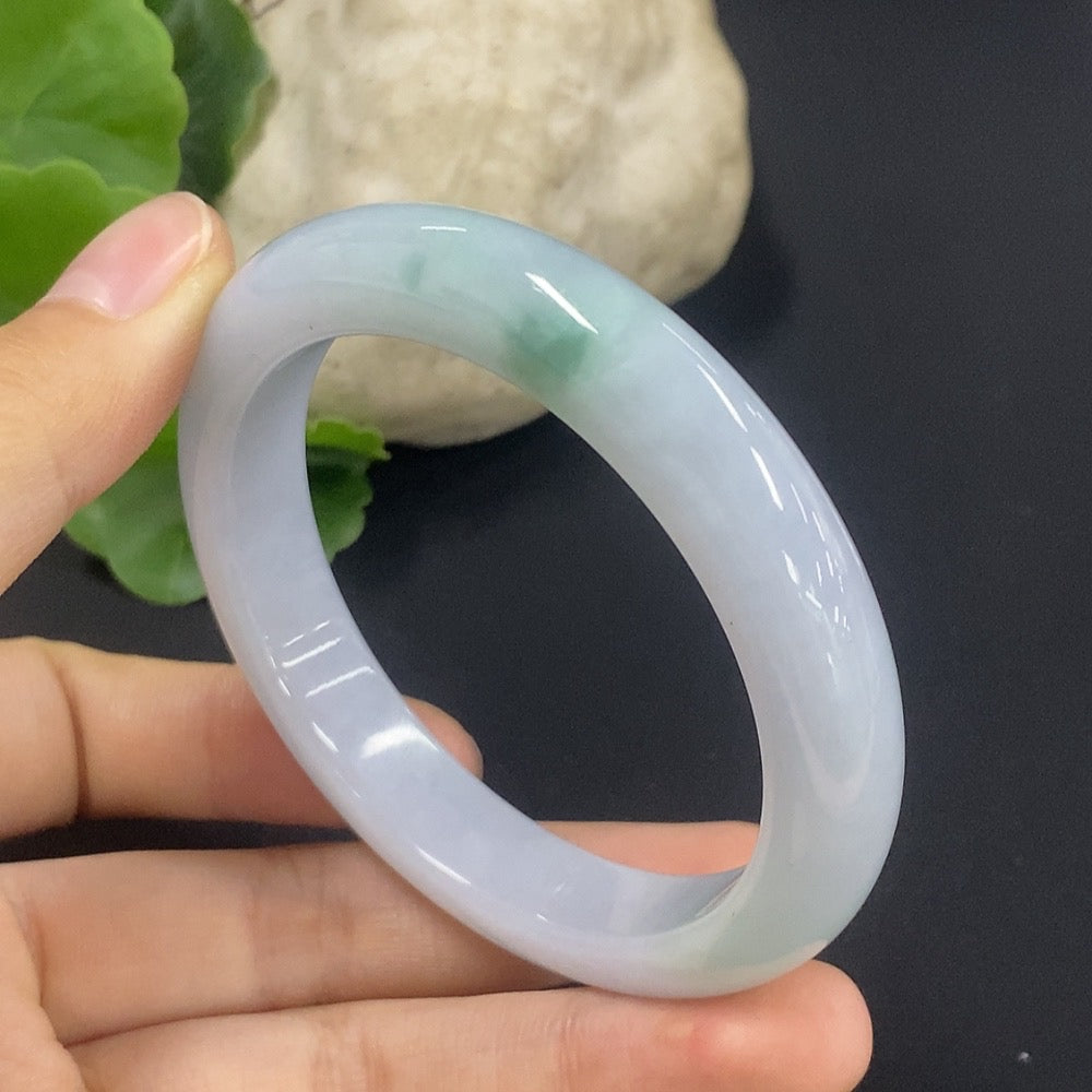 Jadeite round bracelet size 55.2 total weight approximately 52.13g