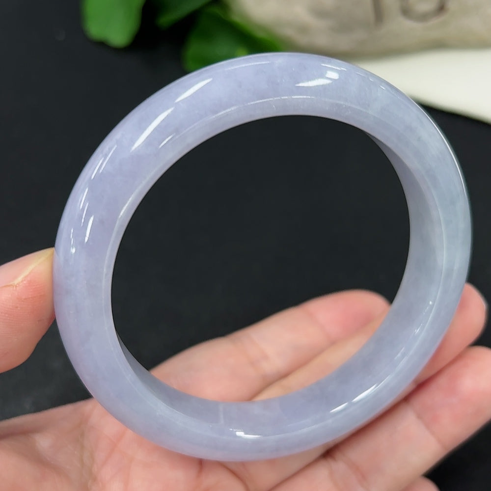 Jadeite Round Bangle Size 59.6 Total Weight Approx. 66g
