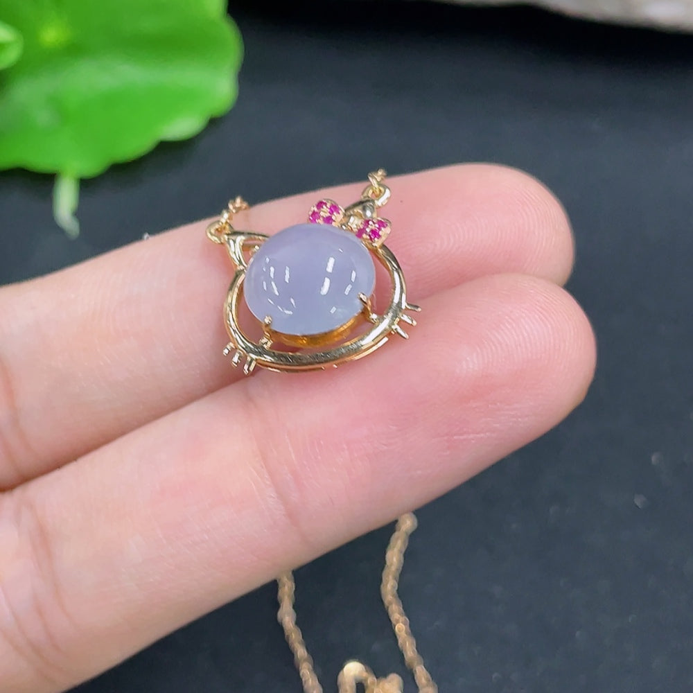 Jadeite Cabochon Pendant with 18k Gold, Total Weight Approx. 2.6g (including chain)