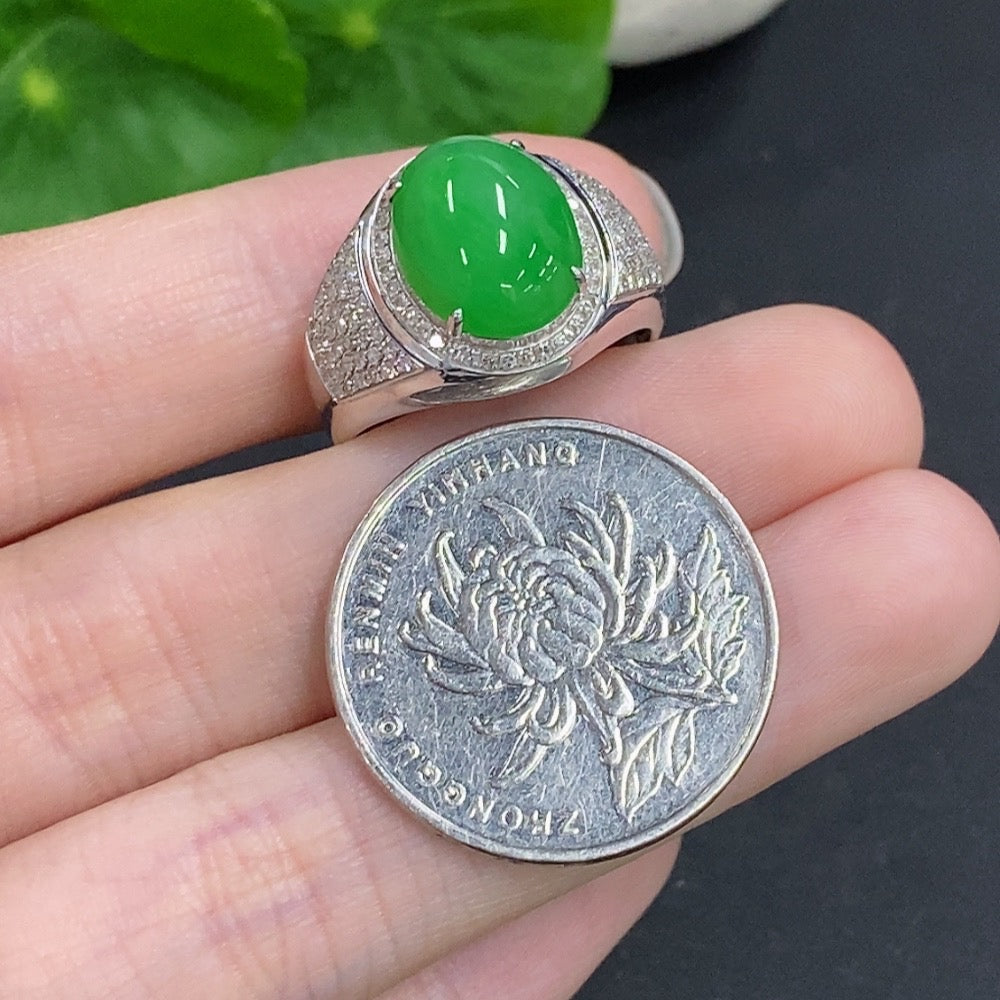 Jadeite Cabochon Ring 18k Gold Total Weight Approx. 6.7g Adjustable Size with Diamond Accents
