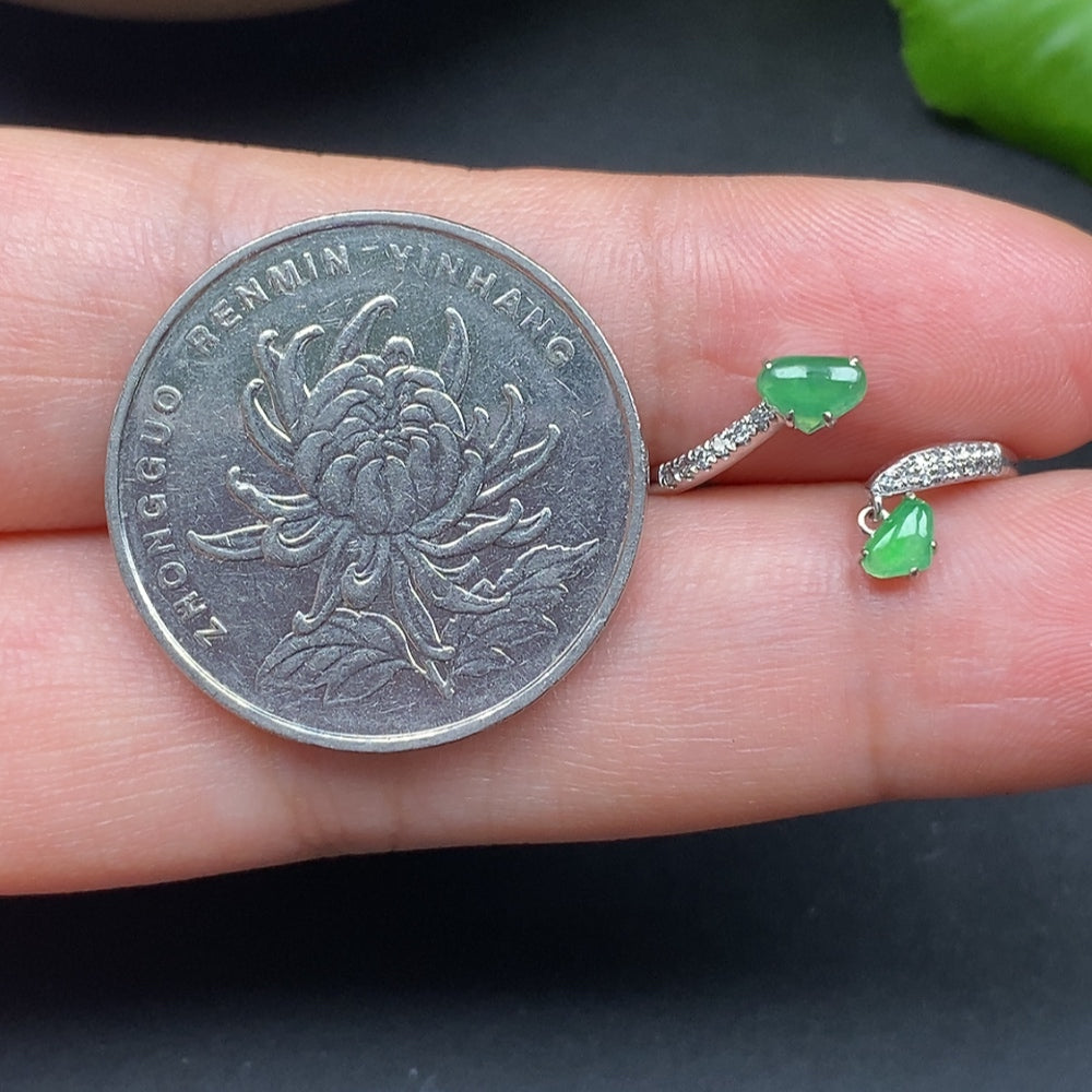 Jadeite Inlaid Ring with Diamond Accents 18k
