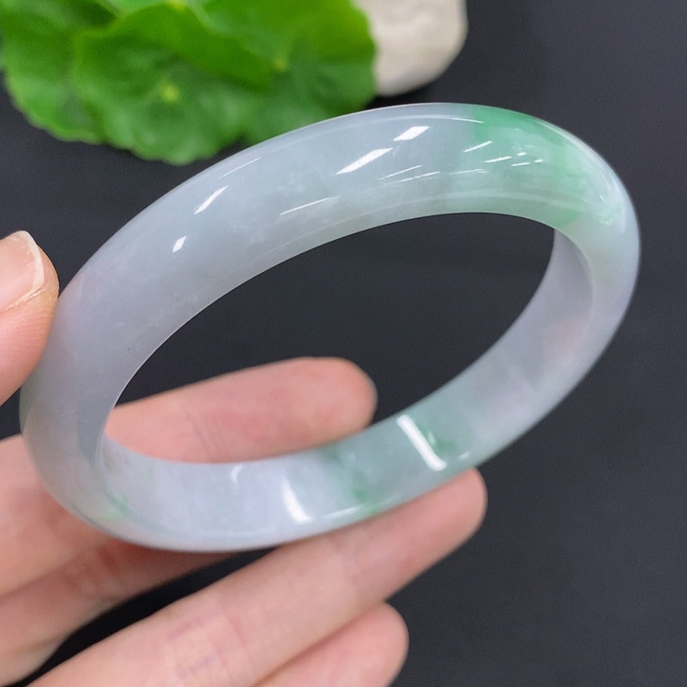 Jadeite Round Bangle