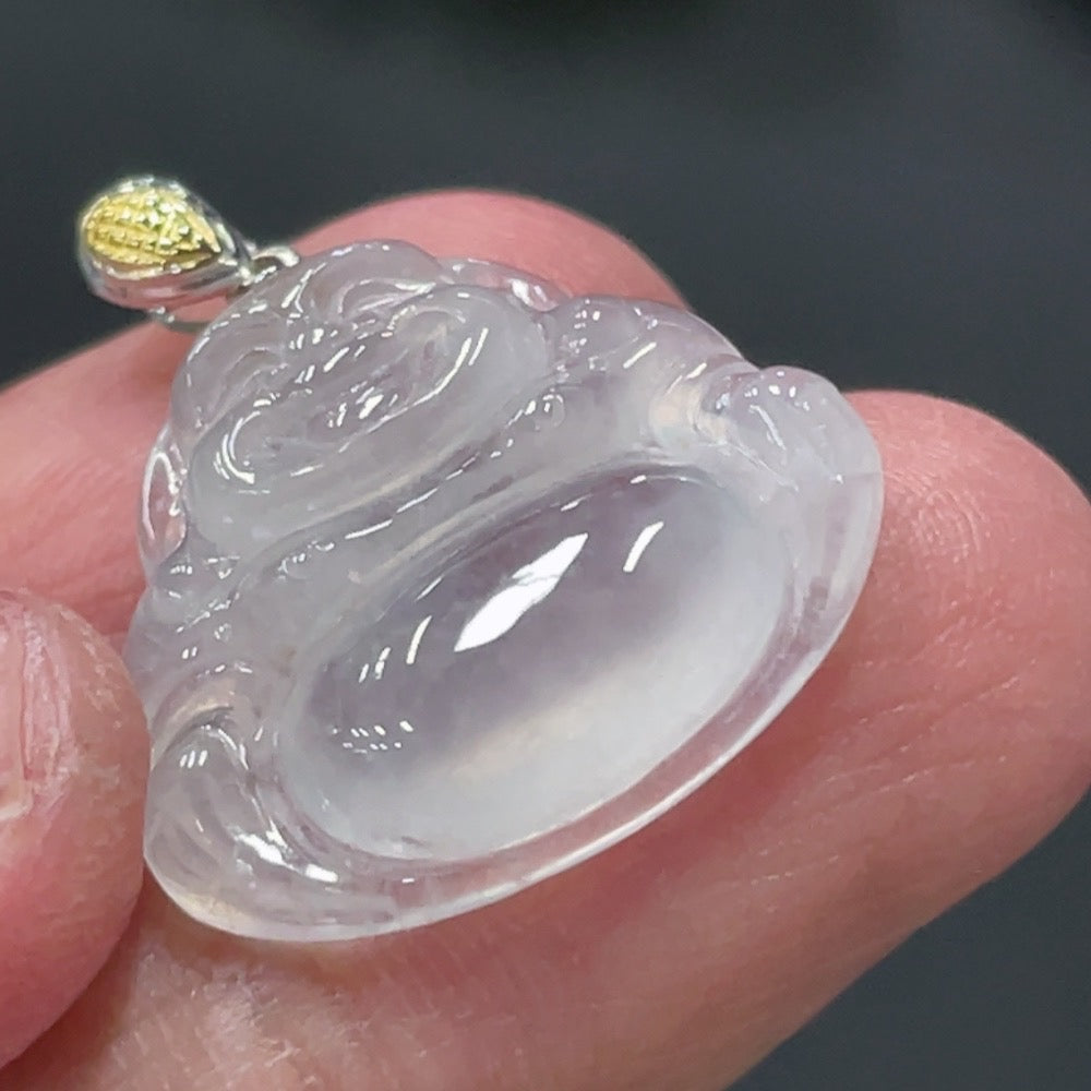 Jadeite Buddha Pendant with 18k Gold Clasp, Total Weight Approx. 3g