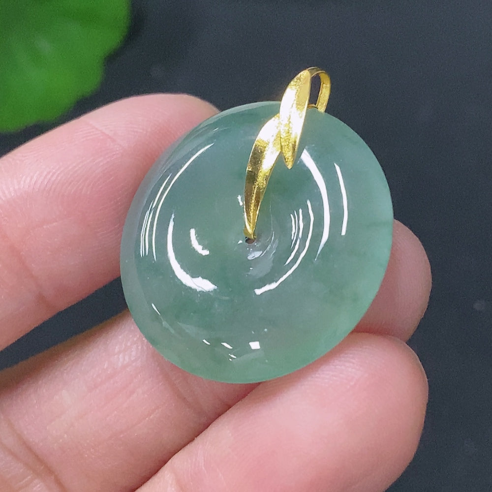 Jadeite Pendant Peace Knot 18k Total Weight Approx. 5.03g