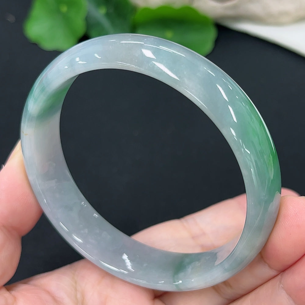 Jadeite Round Bangle