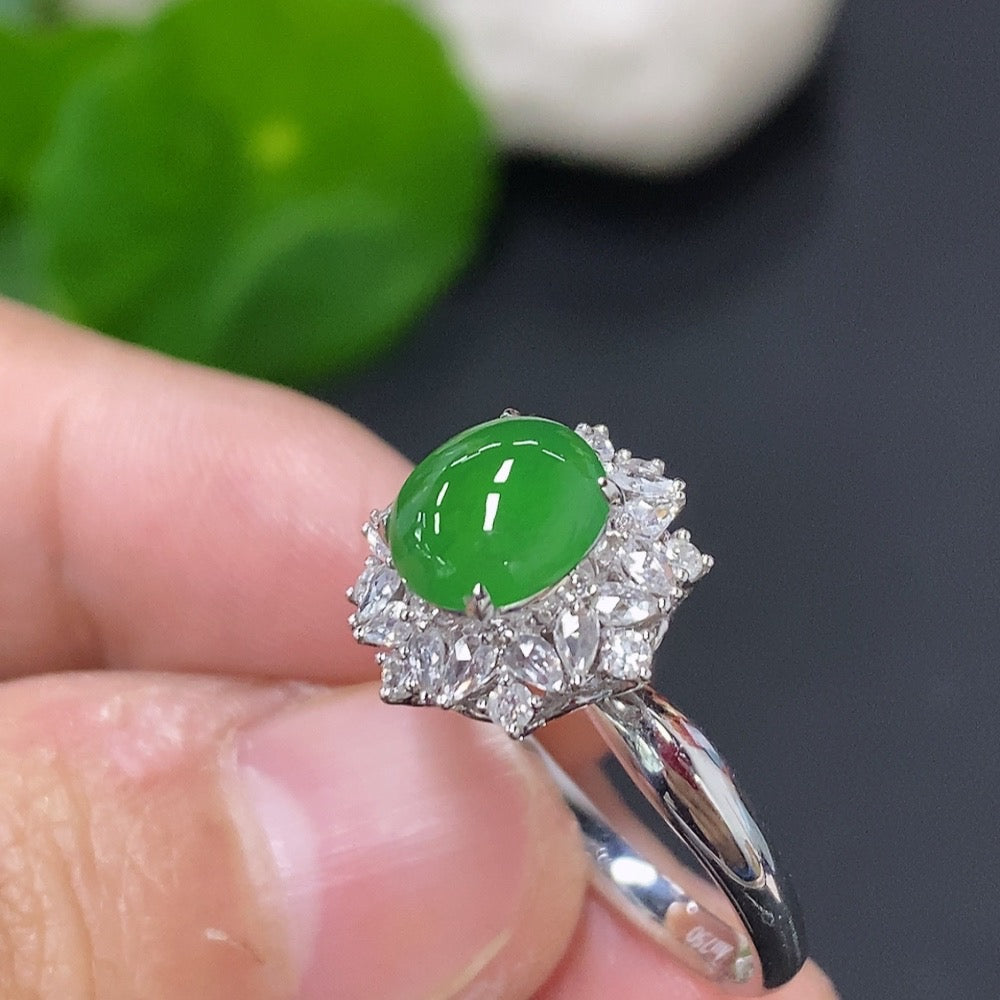 Jadeite Cabochon Ring 18k Gold Total Weight Approx. 2.8g Size 14 with Diamond Accents