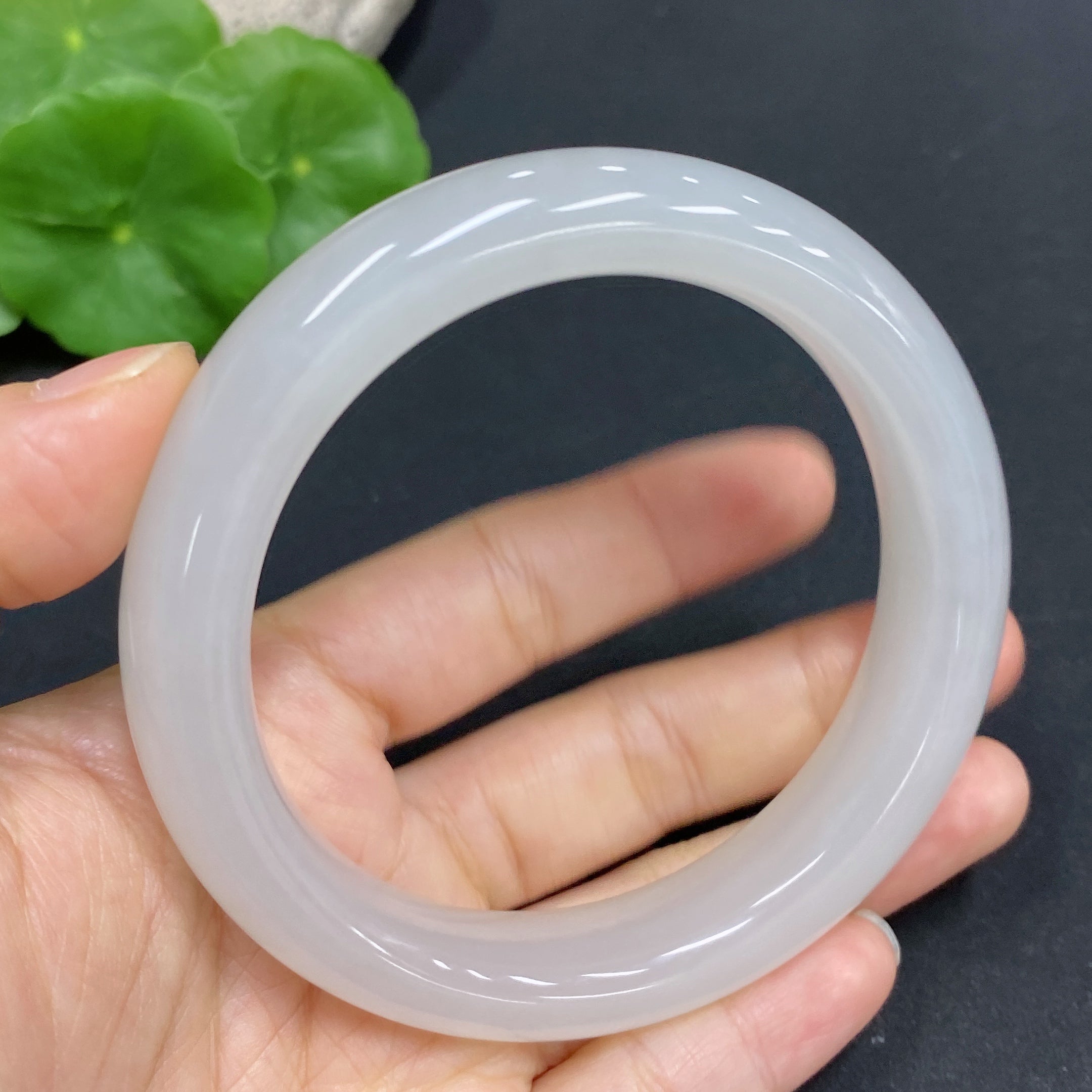 Hetian Jade Round Bracelet, Size 59.9, Total Weight Approx. 73.4g
