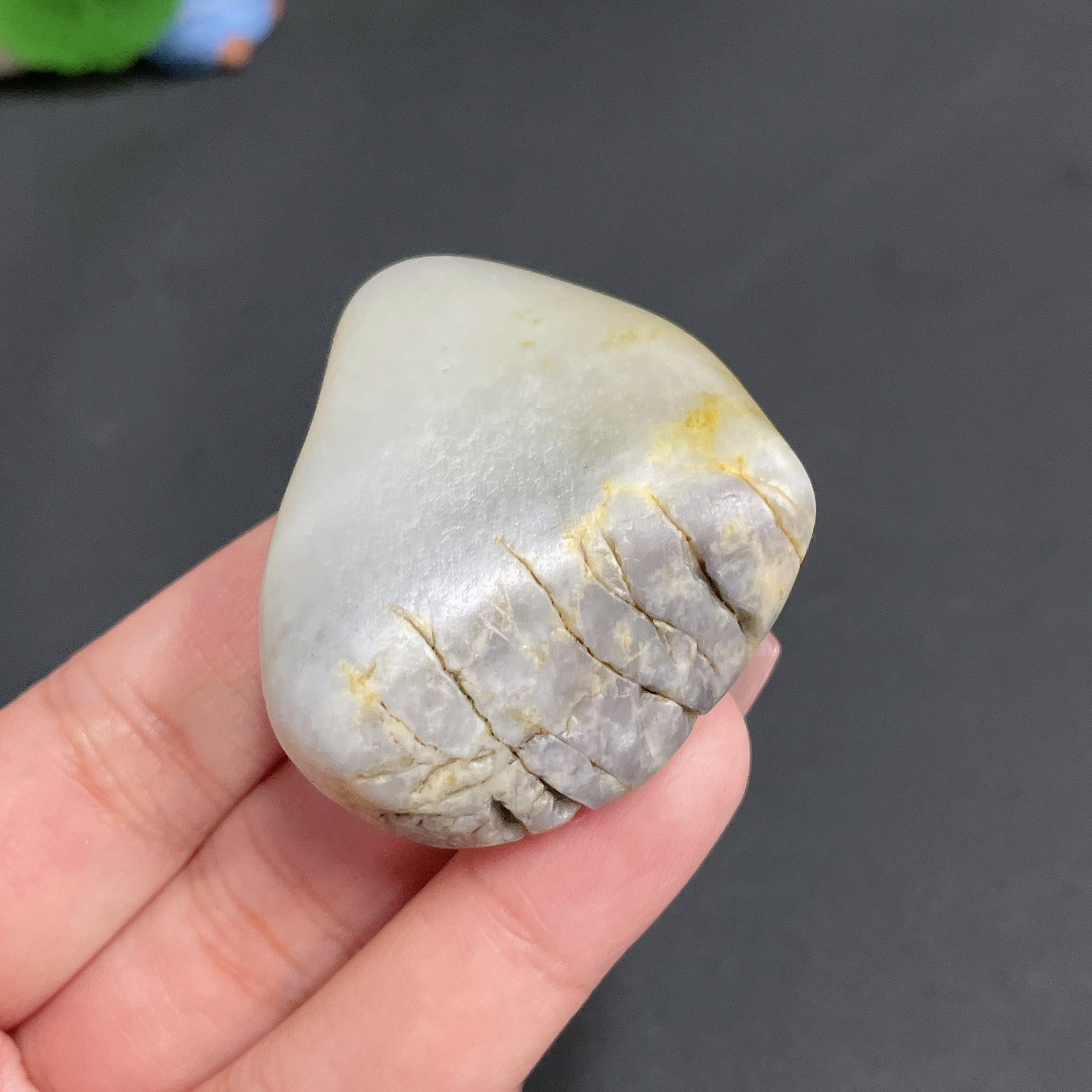 Hetian Jade, undetermined skin color origin, total weight approx. 51.1g