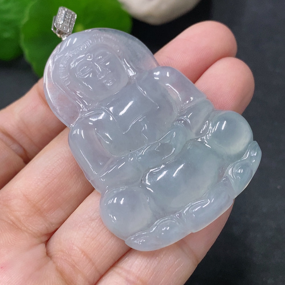 Jadeite Guanyin Pendant, Total Weight Approx. 15.8g, 18K Gold Clasp
