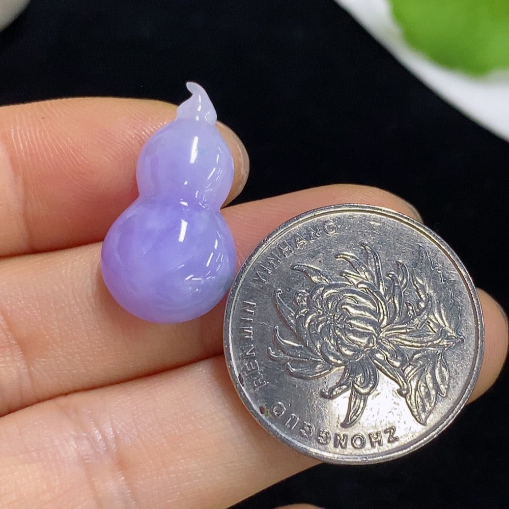 Jadeite Pendant Gourd Total Weight Approx. 3.26g