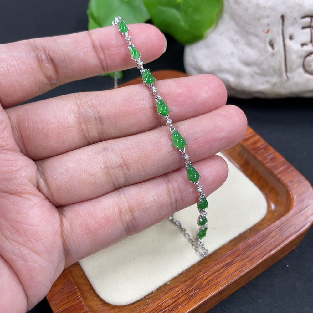 Jadeite Gourd Inlaid Bracelet 18K Gold Inlaid with Diamonds