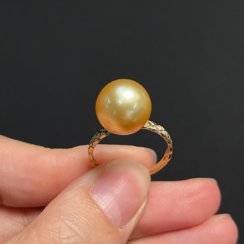 18K Sea Water Pearl Ring, Color Origin Undetermined, Total Weight Approx. 3.9g, Size 16, Stone 11.5mm