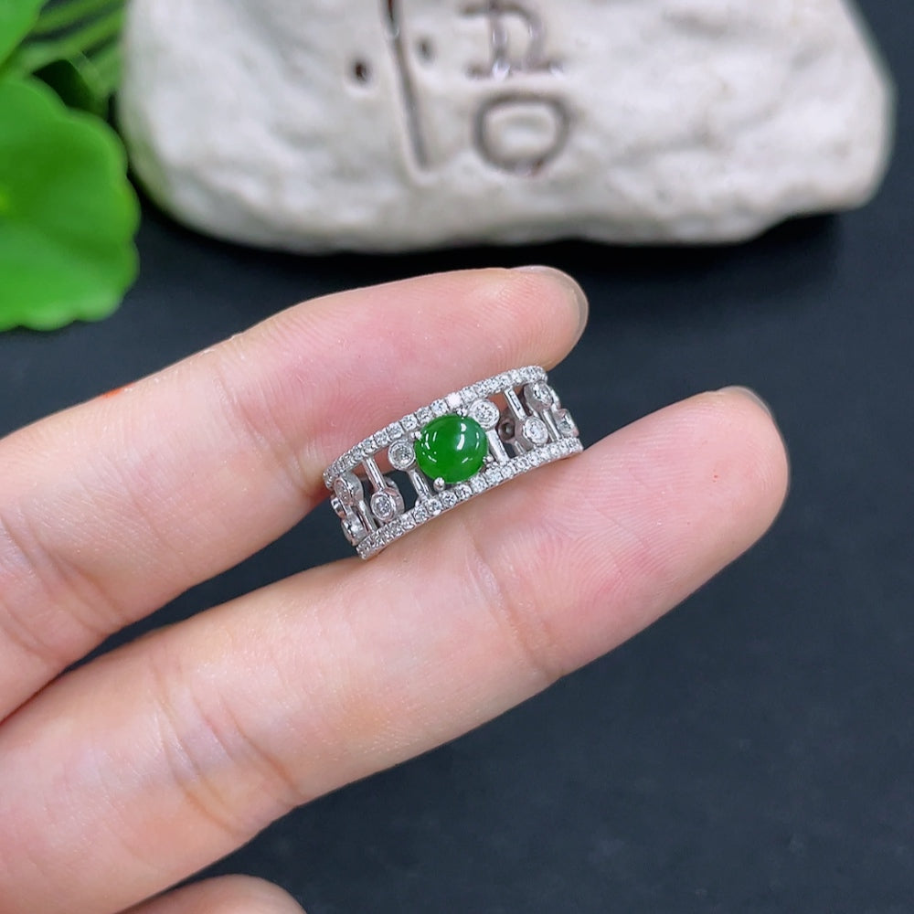 Jadeite Ring 18K Gold with Diamond Side Stones