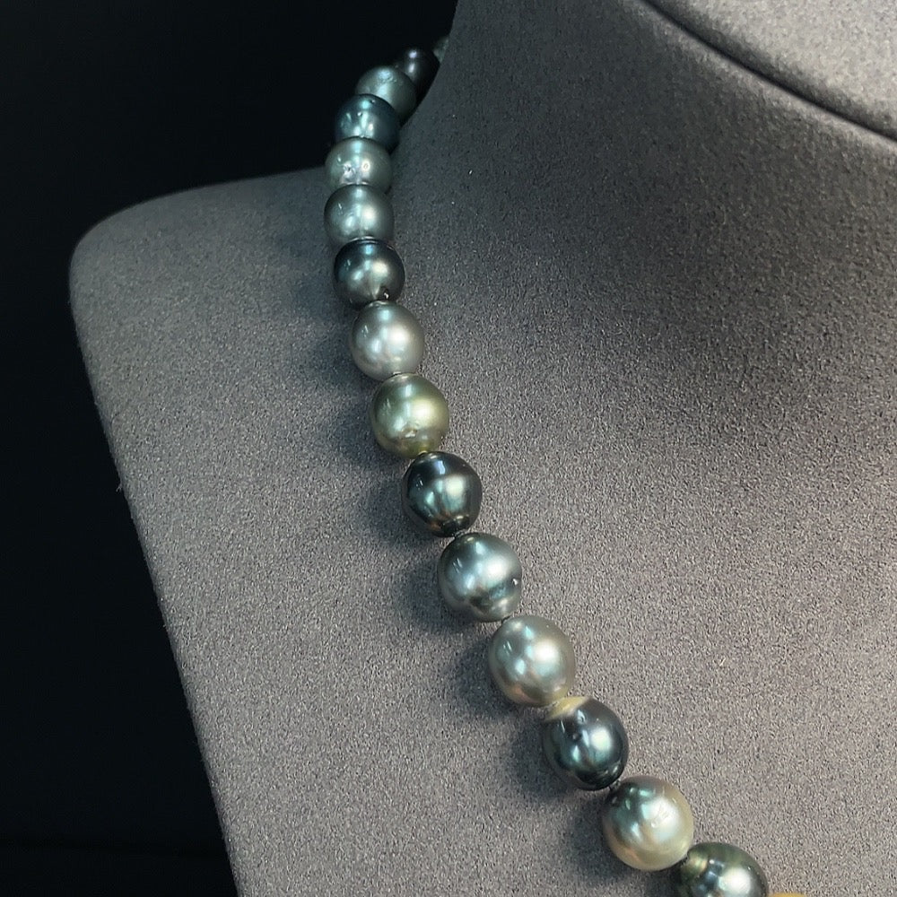 Seawater Pearl Strand Non-Gold Setting Approx. 7.5-10.7mm Total Weight About 51.47g Color Origin Undetermined
