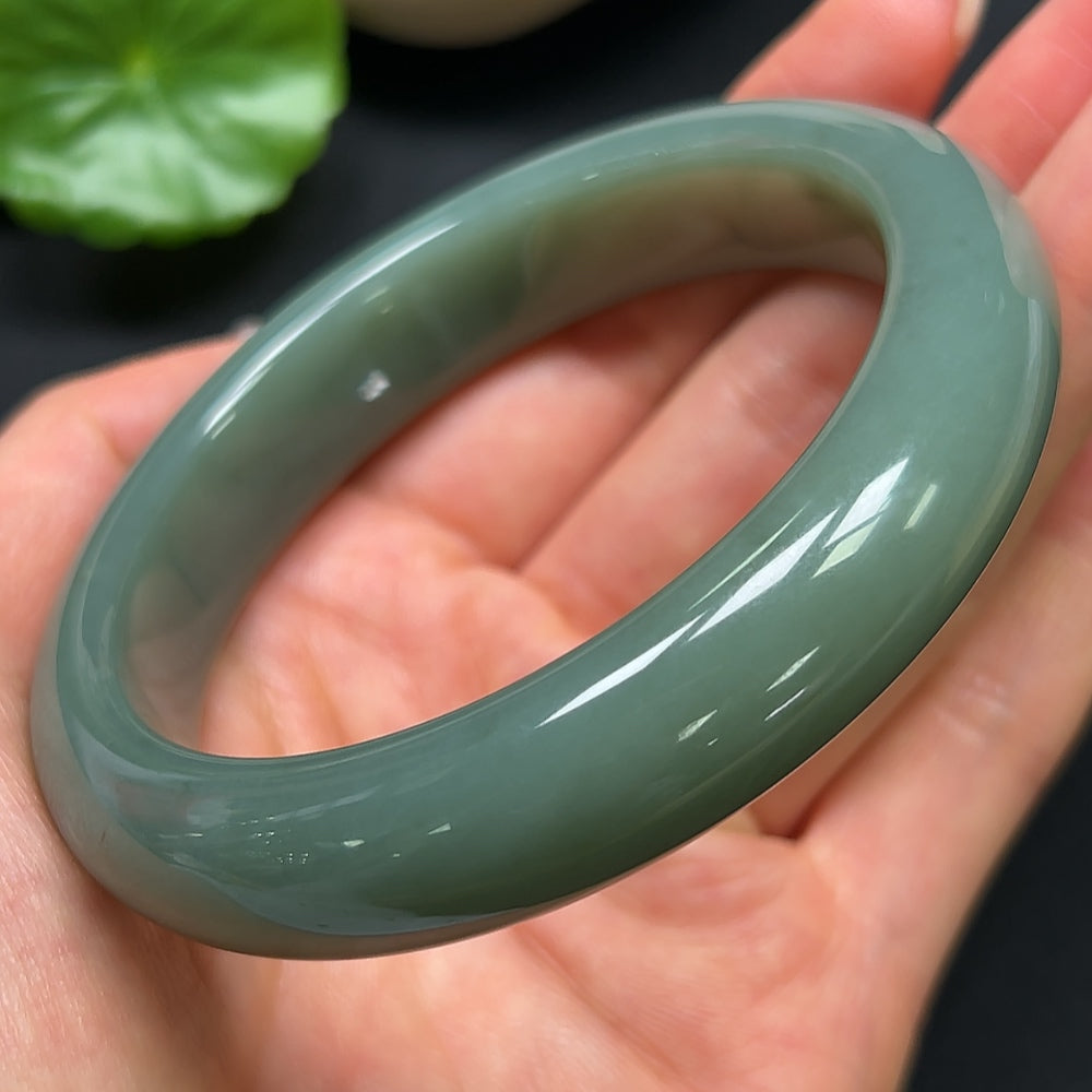 Hetian Jade Round Bracelet