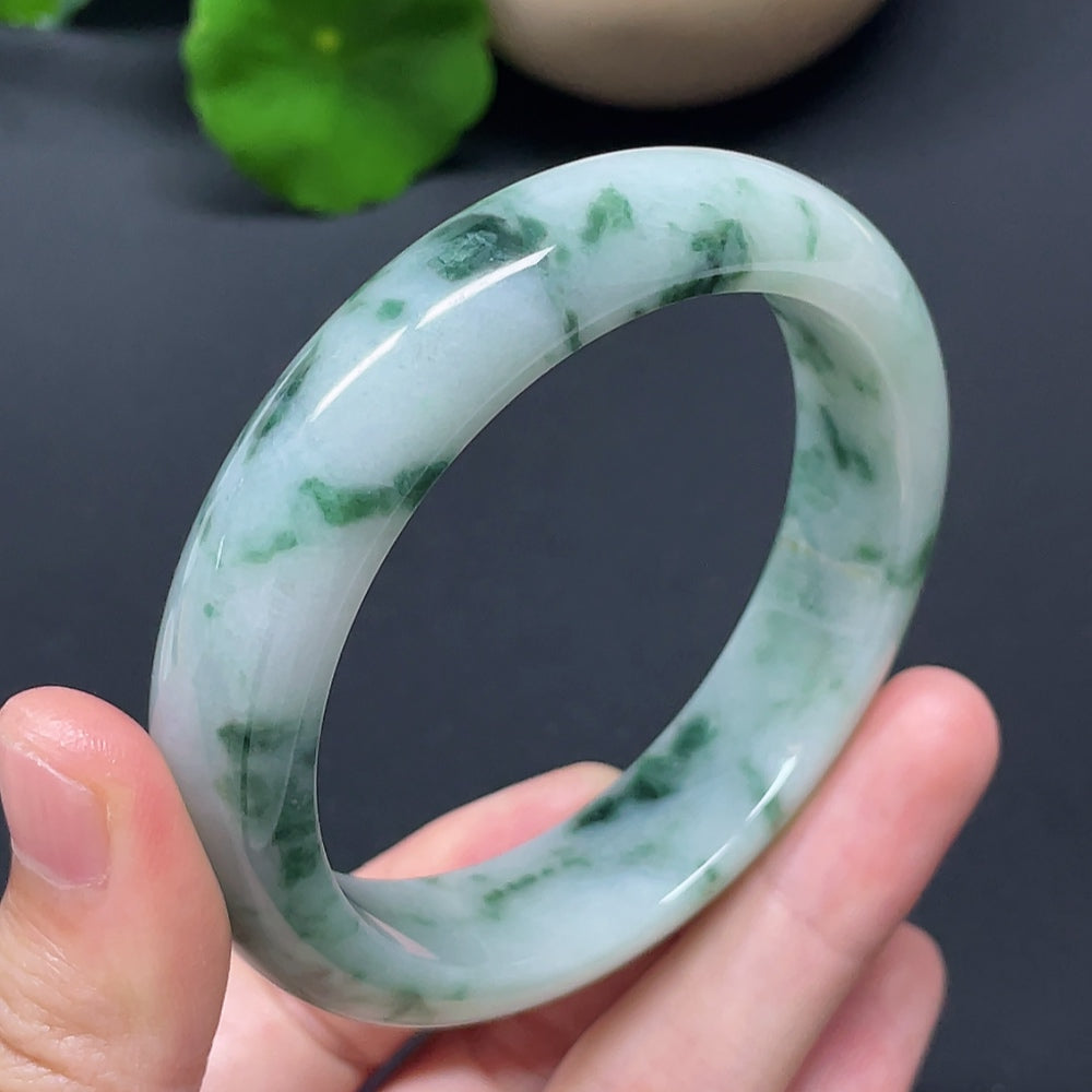 Jadeite Round Bangle
