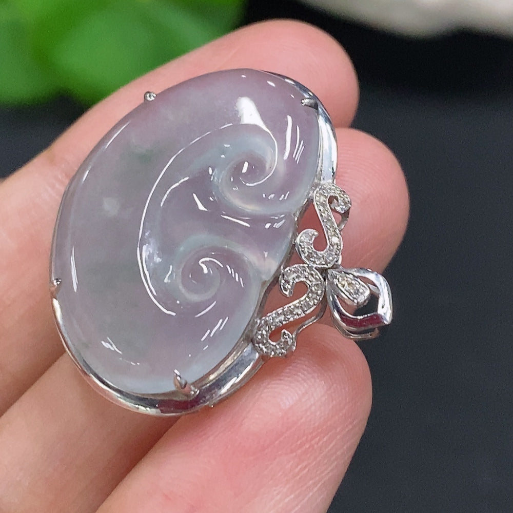 Jadeite Ruyi Inlaid Pendant 18K Gold Total Weight Approx. 4.3g