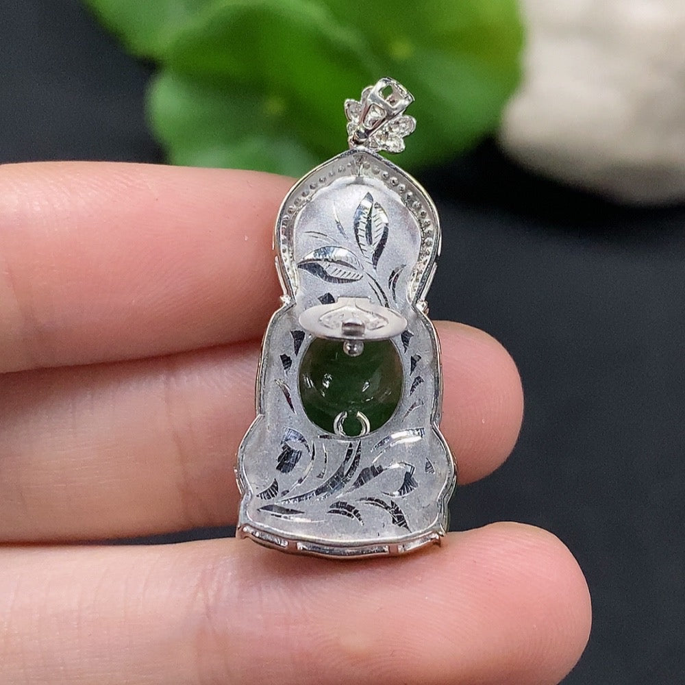 Jadeite Guanyin Inlaid Pendant 18K Gold with Diamond Accents Total Weight Approx. 3.49g
