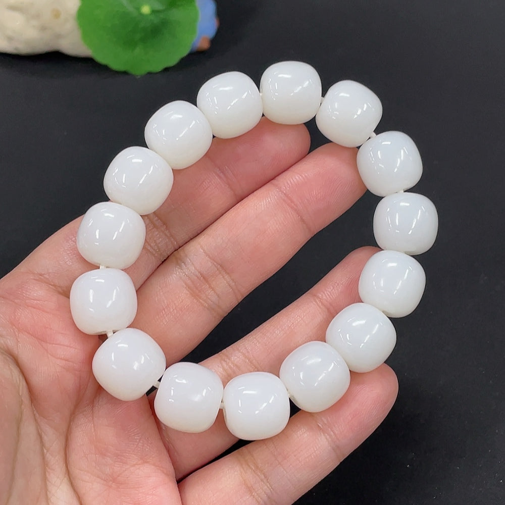 Hetian Jade Bracelet, approx. 13.8mm, total weight approx. 70g
